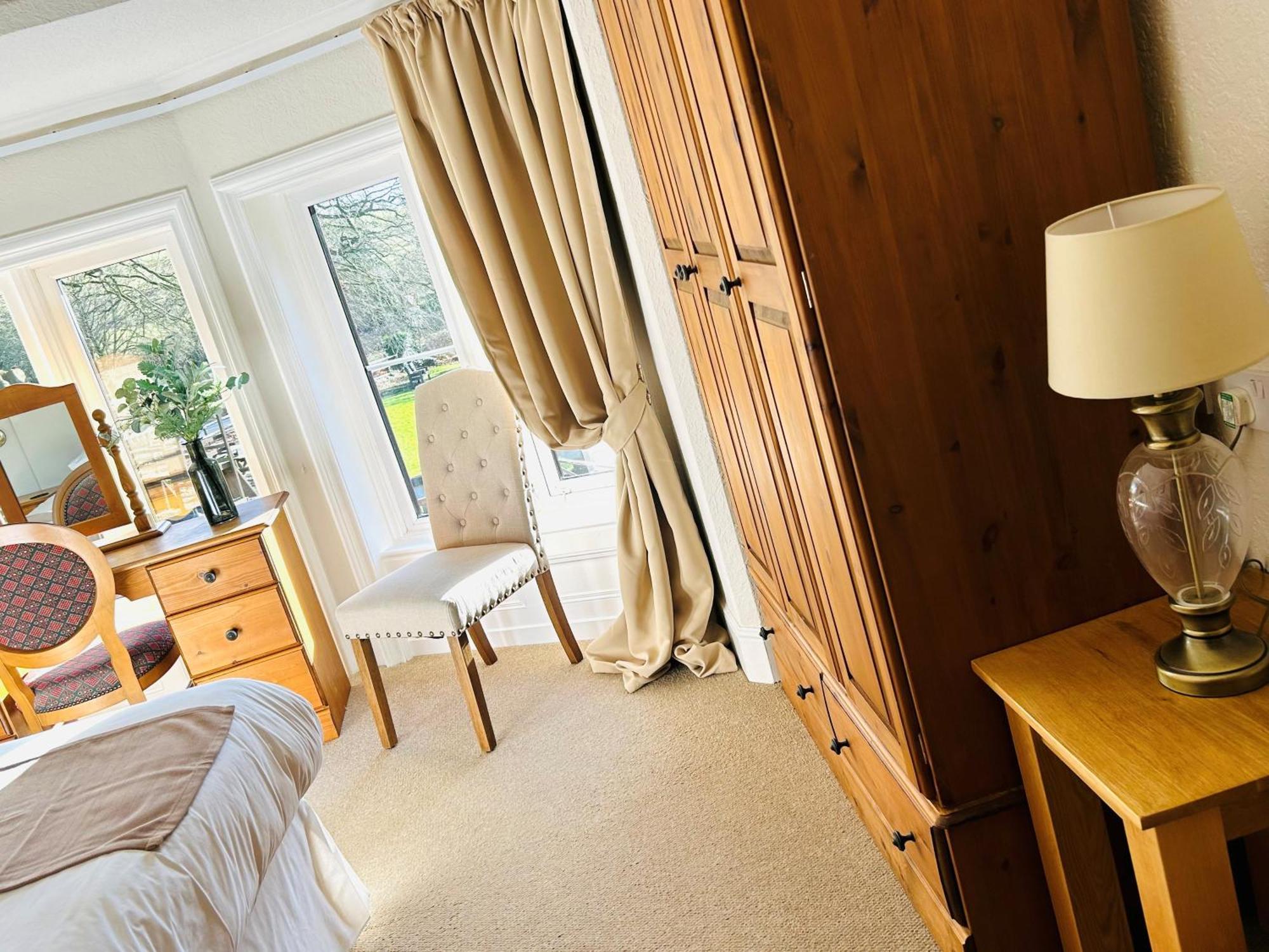 The Bentley Brook Inn アッシュボーン エクステリア 写真